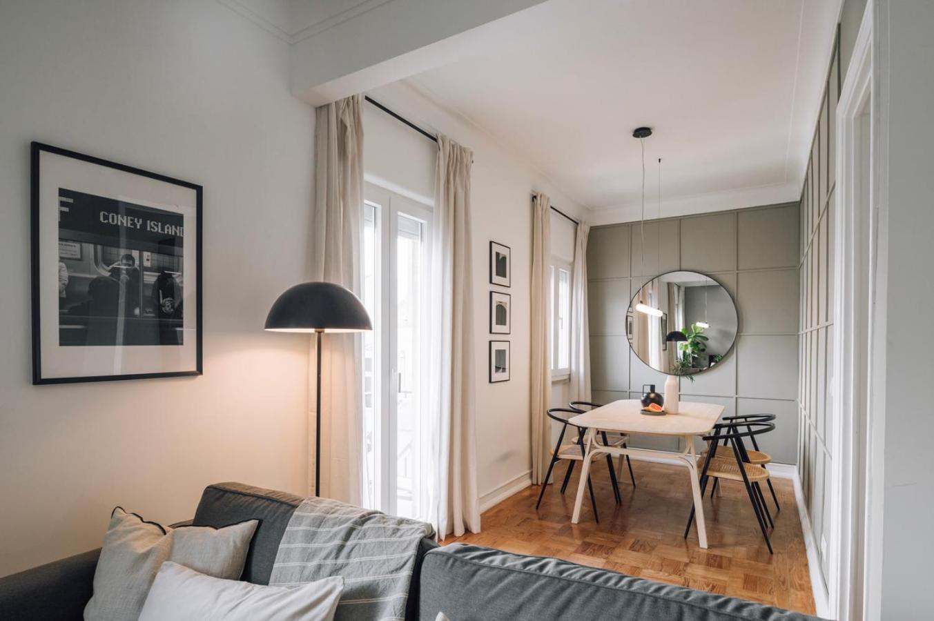 Barnett - 2 Bedrooms And Balcony In Campolide Apartment *